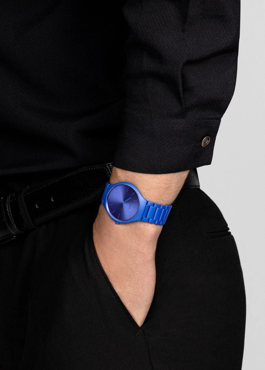 Rado True Round Thinline Men's Watch - Le Corbusier Ultramarine 4320K, Coloured Dial