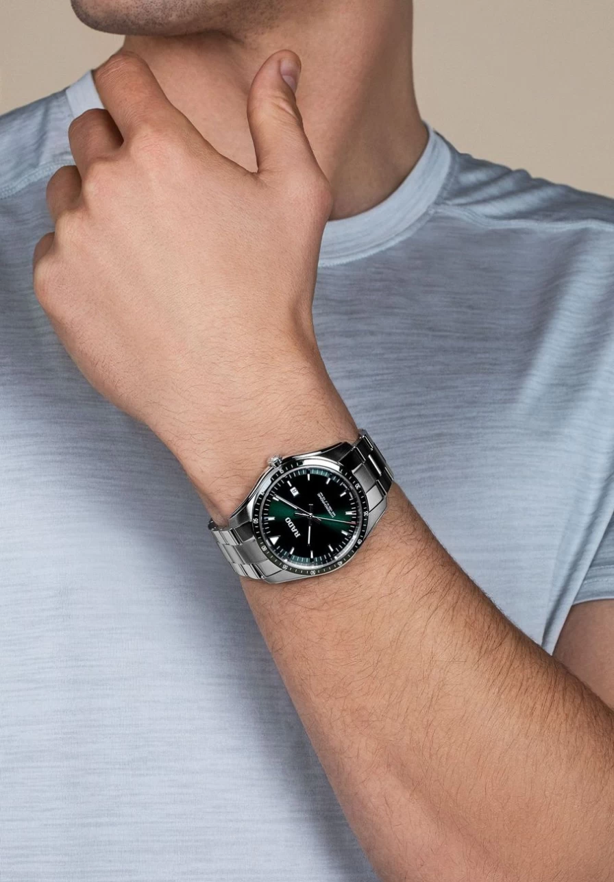 Rado Hyperchrome Men's Light Watch - Stylish & Modern Timepiece