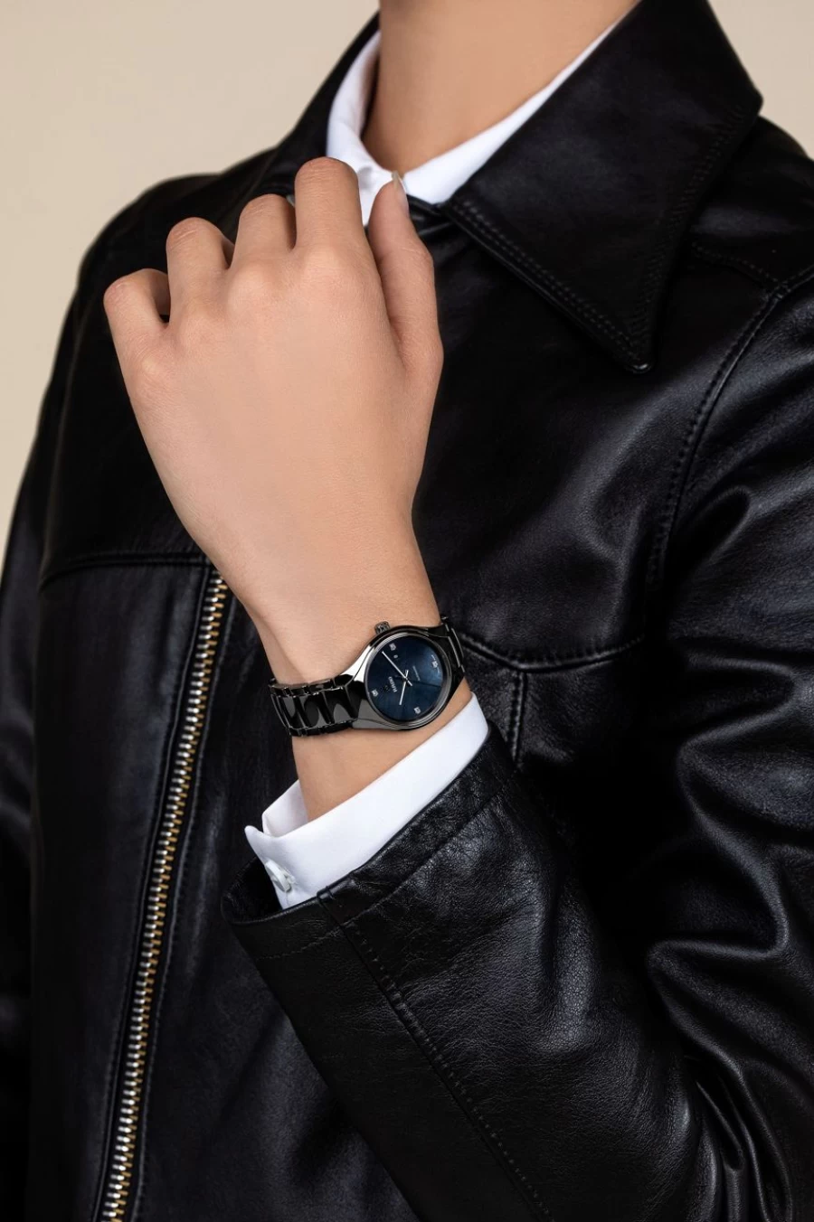 Rado True Round Automatic Diamond Women's Watch in Light