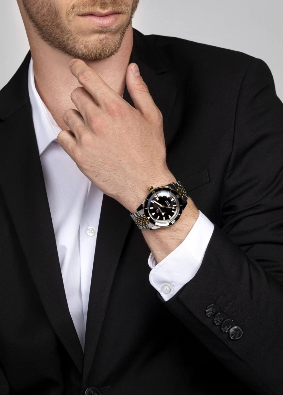 Rado Captain Cook Automatic Men's Light Watch