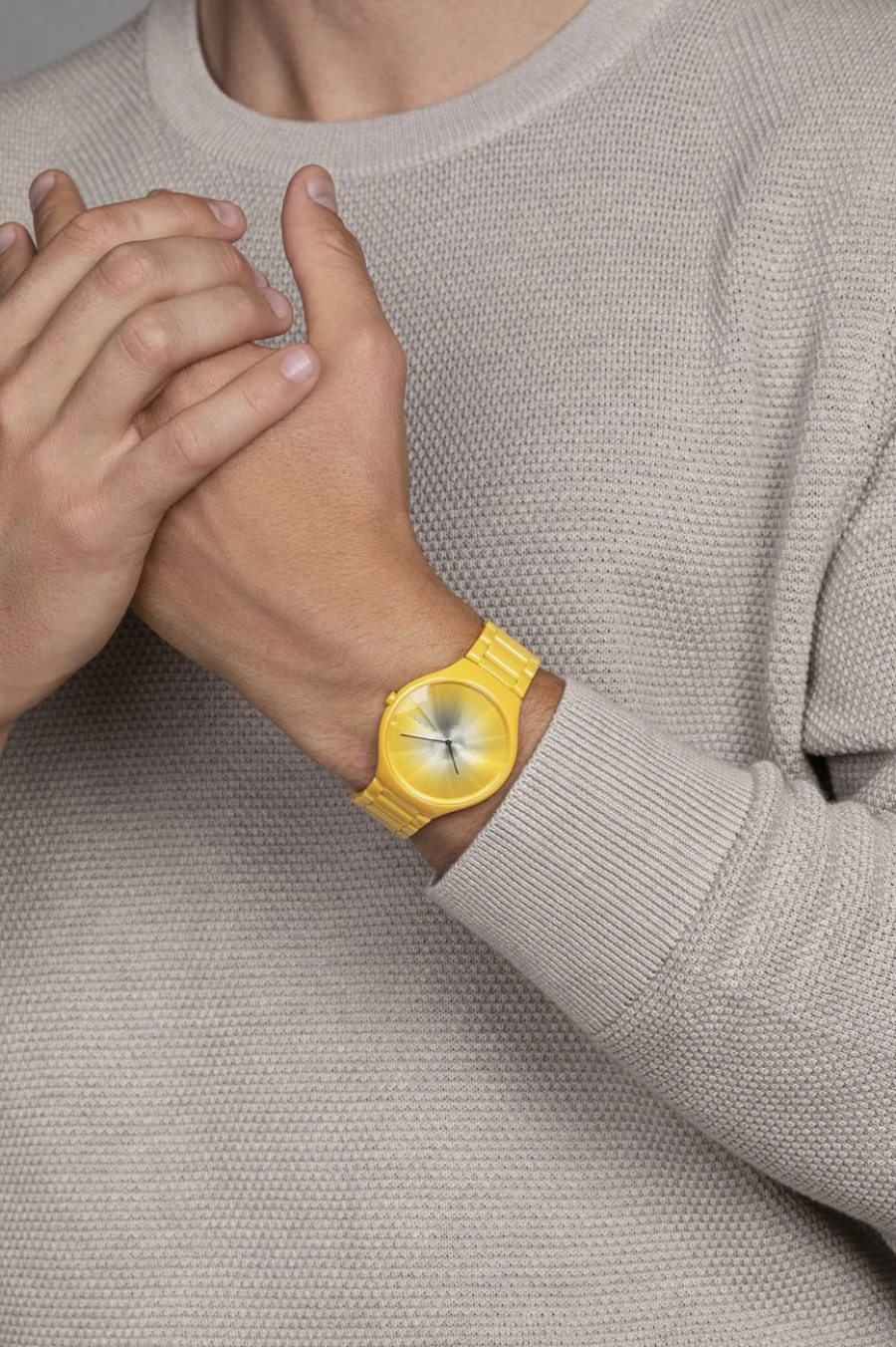 Rado True Round Thinline Men's Coloured Watch - Great Gardens Of The World Collection